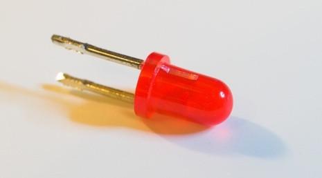 Come scoprire LED di tensione con diodo Tester