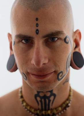 Un tutorial del viso tatuaggi in Photoshop