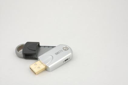 Come utilizzare un disco USB con un Mac e PC