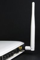 Come impostare un router wireless per due computer per la connessione a Internet