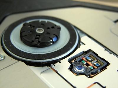 Come aggiornare il firmware del masterizzatore DVD Sony