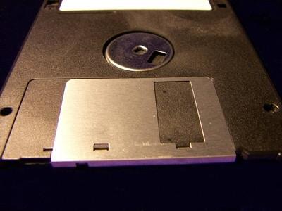 Come copiare un disco floppy di immagine su un CD