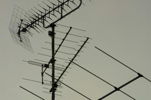 Come utilizzare una Yagi tetto Antenna TV per una-Wi-Fi Signal