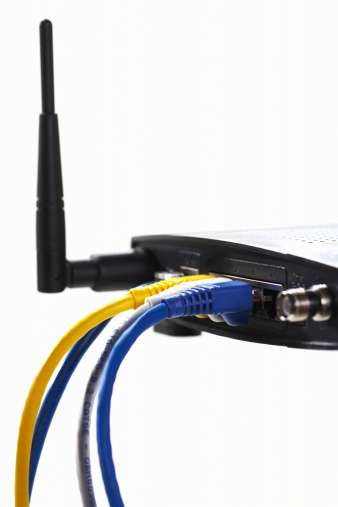 Come posso utilizzare i router per accedere ad Internet WiFi Da DSL Servizi?