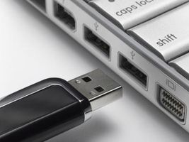 Come rimuovere una chiavetta USB senza perdere i file