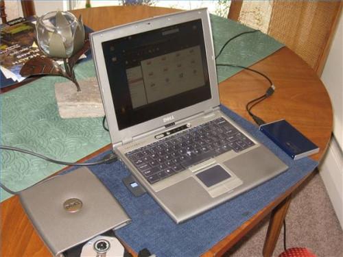 Come riformattare un computer portatile Latitude